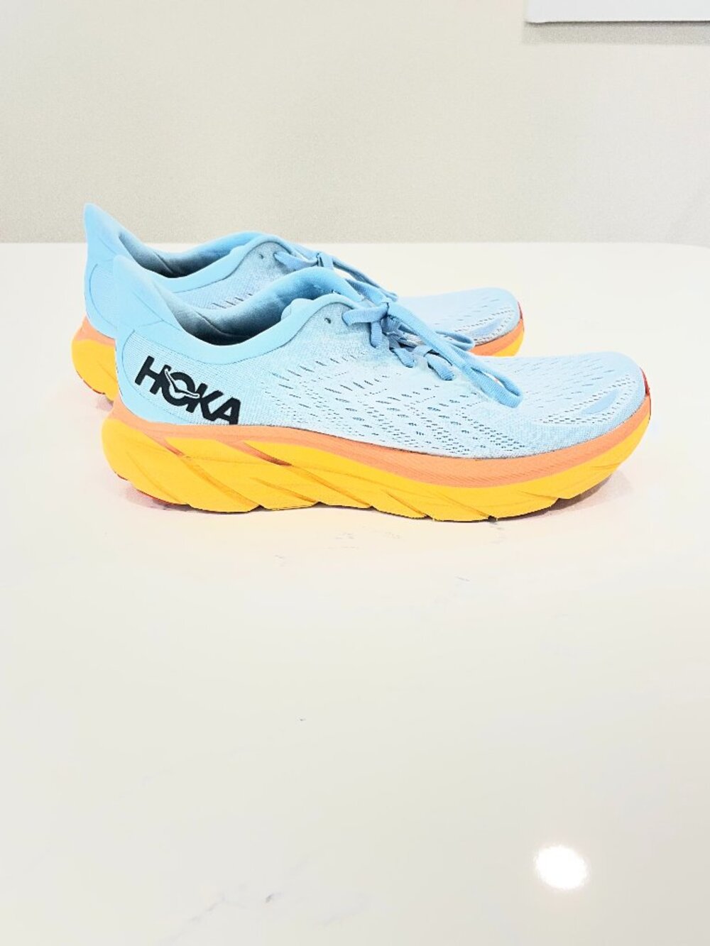 HOKA ONE Women's Clifton 8 Summer Song Ice Flow Size 9B